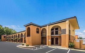 Econo Lodge Gainesville Downtown Area